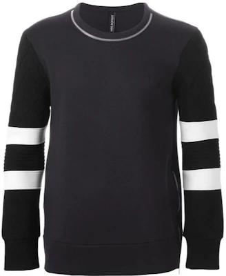 Neil Barrett SS23 Baju Sweatshirt Lelaki Hitam Stripe Cetakan Crewneck Pullover PBJS12V-C3554-042 Buy Neil Barrett SS23 Baju Sweatshirt Lelaki Hitam Stripe Cetakan Crewneck Pullover PBJS12V-C3554-042