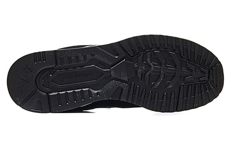 Details for 뉴발란스 005 블랙 시리즈 (New Balance 005 Black Series) MRL005BB