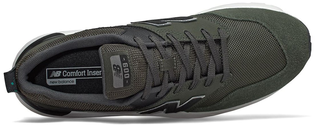 New Balance 009 Seri 'Hijau' MS009OG1 Lookbook New Balance 009 Seri 'Hijau' MS009OG1