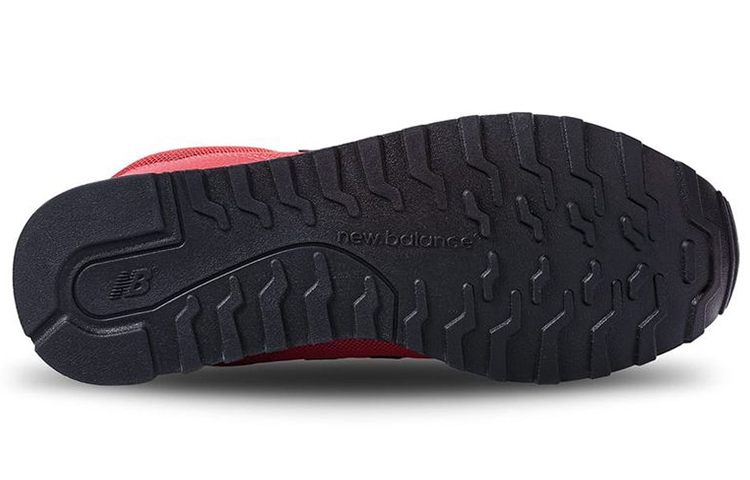 Shop New Balance 050 ''Rot'' GM050TR