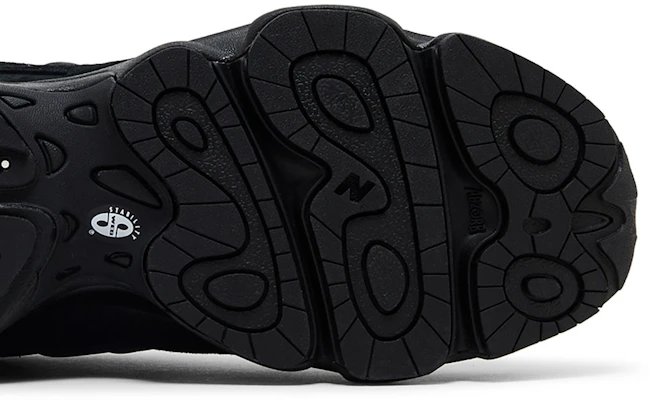 New Balance 1000 'Black Cat' M1000LA Details for New Balance 1000 'Black Cat' M1000LA