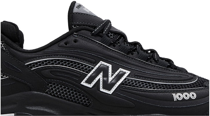 New Balance 1000 'Tahun Baru Imlek' M1000LNY Shop New Balance 1000 'Tahun Baru Imlek' M1000LNY