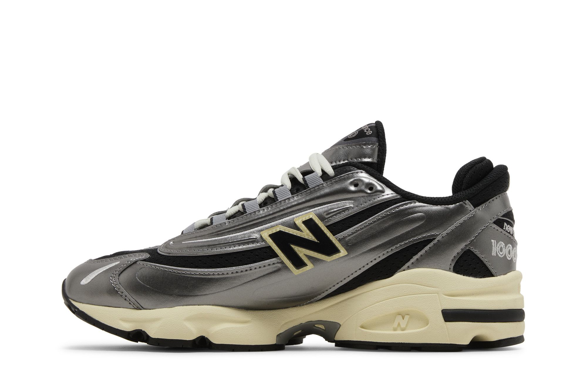 Shop New Balance 1000 '銀色金屬' M1000SL
