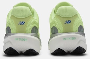 Sizing New Balance 1080v15 跑鞋 M10802HR-2E