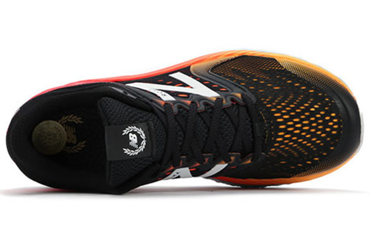 Lookbook New Balance 1080 v8 ''Nero Rosa Arancione'' M1080RM8