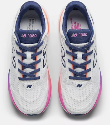 New Balance 1080v15 跑鞋 W10801L7-D Lookbook New Balance 1080v15 跑鞋 W10801L7-D