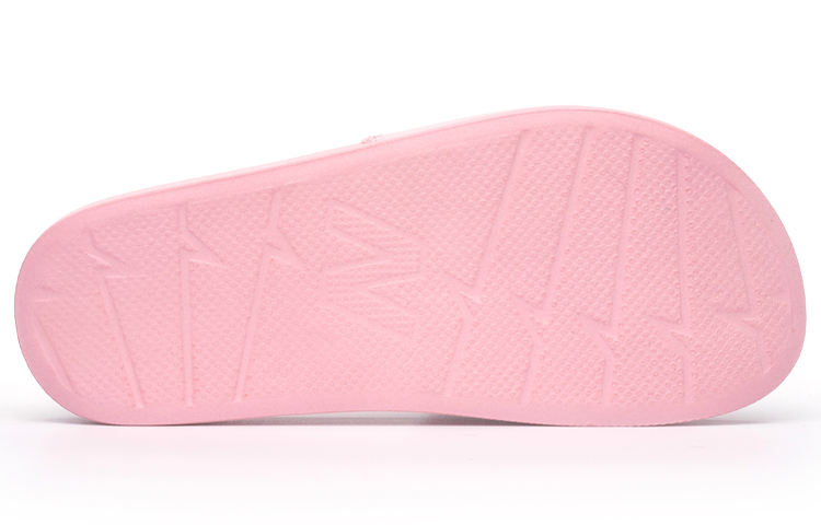 Shop ニューバランス1101 ピンクスリッパ SD1101HPK