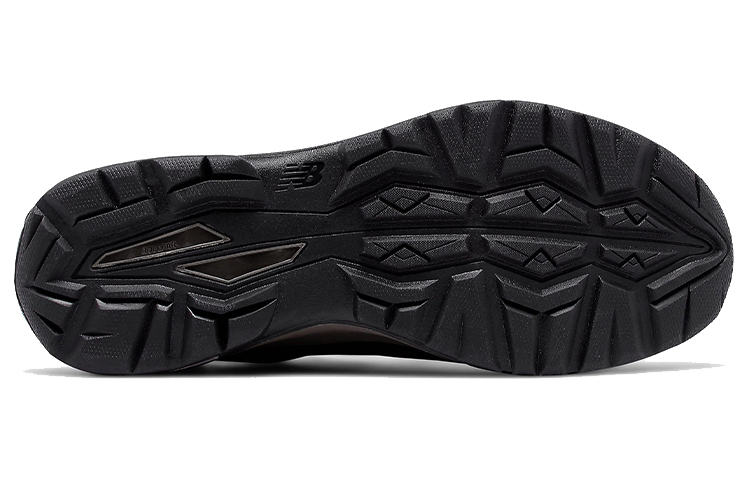 Shop ニューバランス1300 "チョコレートブラウン" MW1300DD