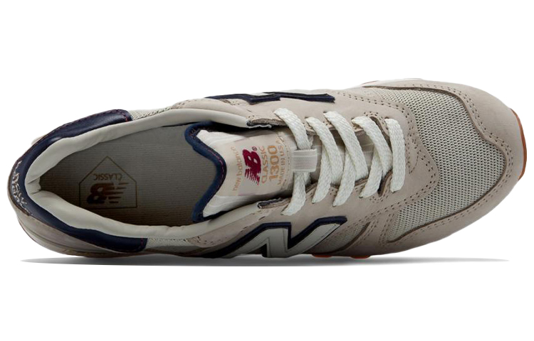 Lookbook New Balance 1300 Gris/Azul M1300DMB