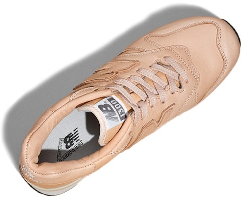 뉴발란스 1300 35주년 기념 일본 한정판 (50 characters) M1300JPV Lookbook 뉴발란스 1300 35주년 기념 일본 한정판 (50 characters) M1300JPV