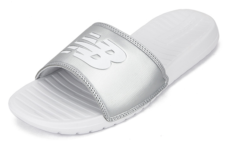 Lookbook New Balance 130 Hausschuhe Silber Weiß SD130SV