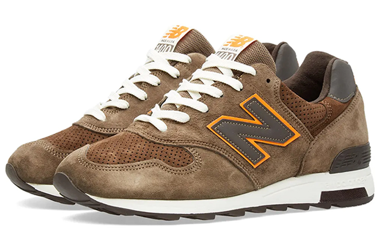 Lookbook New Balance 1400 Buatan USA 'Coklat' M1400CSR