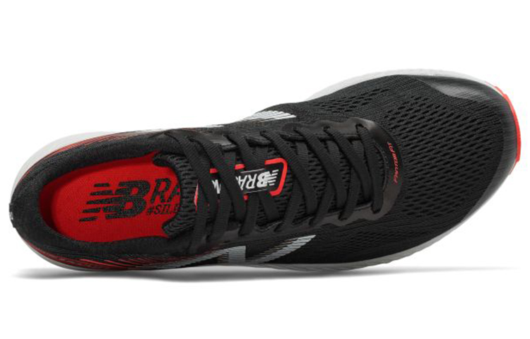 Lookbook New Balance 1400 v5 ''Schwarz Rot Weiß'' M1400BR5