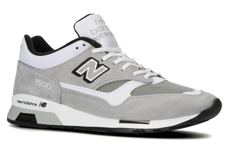 Lookbook 뉴발란스 1500 그레이 화이트 실버 (New Balance 1500 Grey White Silver) M1500GWS
