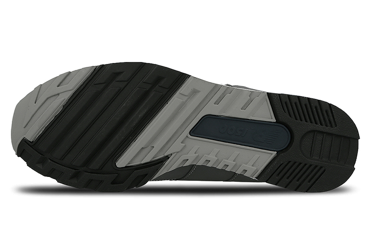 Shop ニューバランス1500イングランドグレー M1500UKG