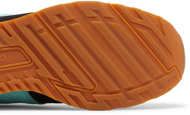 New Balance 1500 Buatan England 'Hitam Kelabu' M1500LIB Purchase New Balance 1500 Buatan England 'Hitam Kelabu' M1500LIB