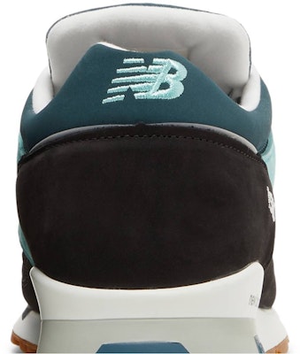 New Balance 1500 Buatan England 'Hitam Kelabu' M1500LIB Sizing New Balance 1500 Buatan England 'Hitam Kelabu' M1500LIB