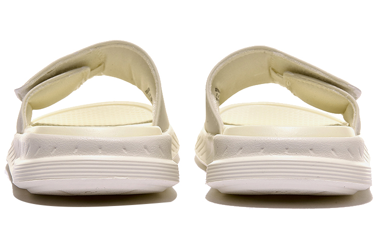 Lookbook New Balance 1501 'Sandalias Deportivas Simplificadas - Crema Edición Coreana' SD1501JLP