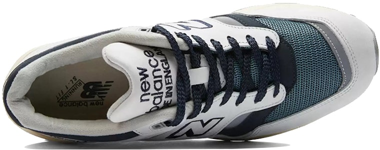 New Balance 1530 Anniversary Pack Kelabu Navy M1530OGG Lookbook New Balance 1530 Anniversary Pack Kelabu Navy M1530OGG