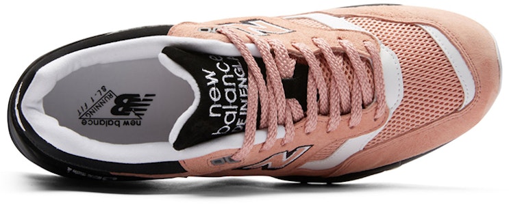 New Balance 1530 英产 粉黑配色 M1530SVS Lookbook New Balance 1530 英产 粉黑配色 M1530SVS