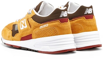 뉴발란스 1530 옐로우 (New Balance 1530 Yellow) M1530SE Lookbook 뉴발란스 1530 옐로우 (New Balance 1530 Yellow) M1530SE