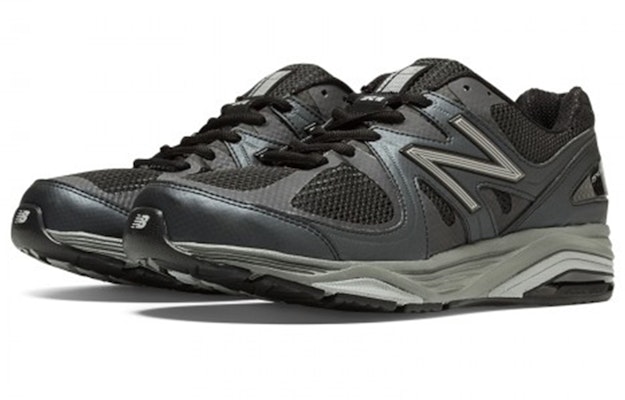 New Balance 1540 v2 /Perak 'Hitam' M1540BK2 Lookbook New Balance 1540 v2 /Perak 'Hitam' M1540BK2