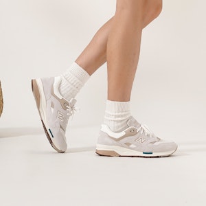 뉴발란스 1600 그레이지 팩 (New Balance 1600 Greige Pack) CM1600MB Sizing 뉴발란스 1600 그레이지 팩 (New Balance 1600 Greige Pack) CM1600MB