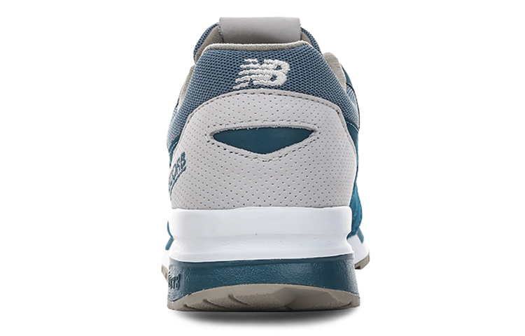 Shop New Balance 1600 Zapatillas Bajas Azul CM1600FE