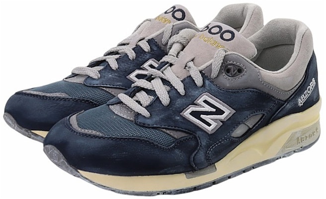 New Balance 1600 Premium Vintage Navy CM1600VN Lookbook New Balance 1600 Premium Vintage Navy CM1600VN