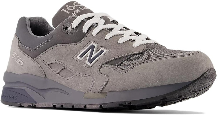 New Balance 1600 Gris Sombra CM1600EL Lookbook New Balance 1600 Gris Sombra CM1600EL