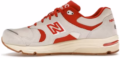 New Balance 1700 Kith Toronto Marshmallow M1700KM New Balance 1700 Kith Toronto Marshmallow M1700KM