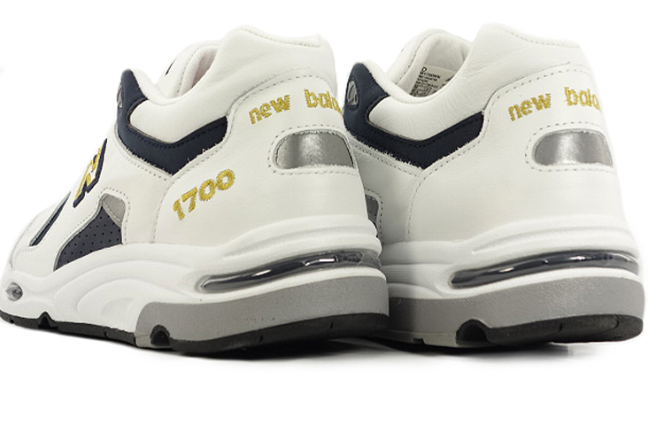 Lookbook ニューバランス1700米国製ホワイト M1700WN