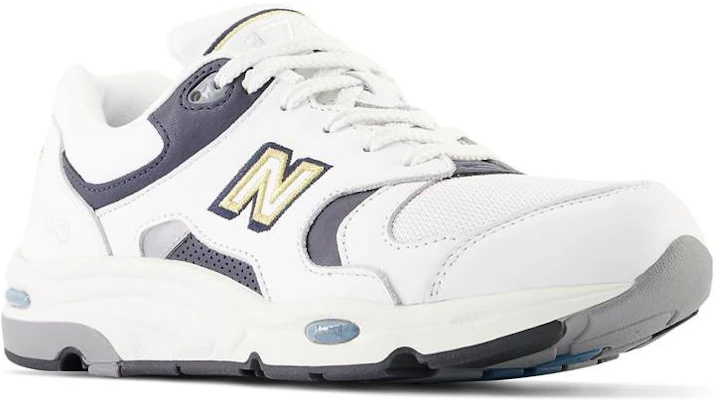 New Balance 1700 Retro 'Putih' CM1700V1 Lookbook New Balance 1700 Retro 'Putih' CM1700V1