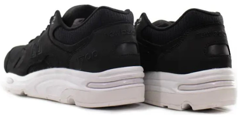 New Balance 1700 Siri Hitam / Putih CM1700JK Lookbook New Balance 1700 Siri Hitam / Putih CM1700JK
