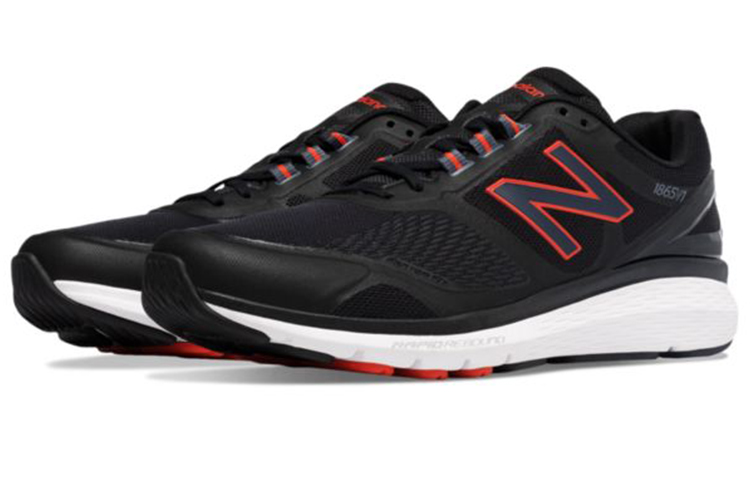 Lookbook New Balance 1865 Baskets Série Noire MW1865BK