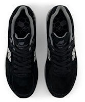 New Balance 1880v1 'Negro' UW1880B1-2E Lookbook New Balance 1880v1 'Negro' UW1880B1-2E