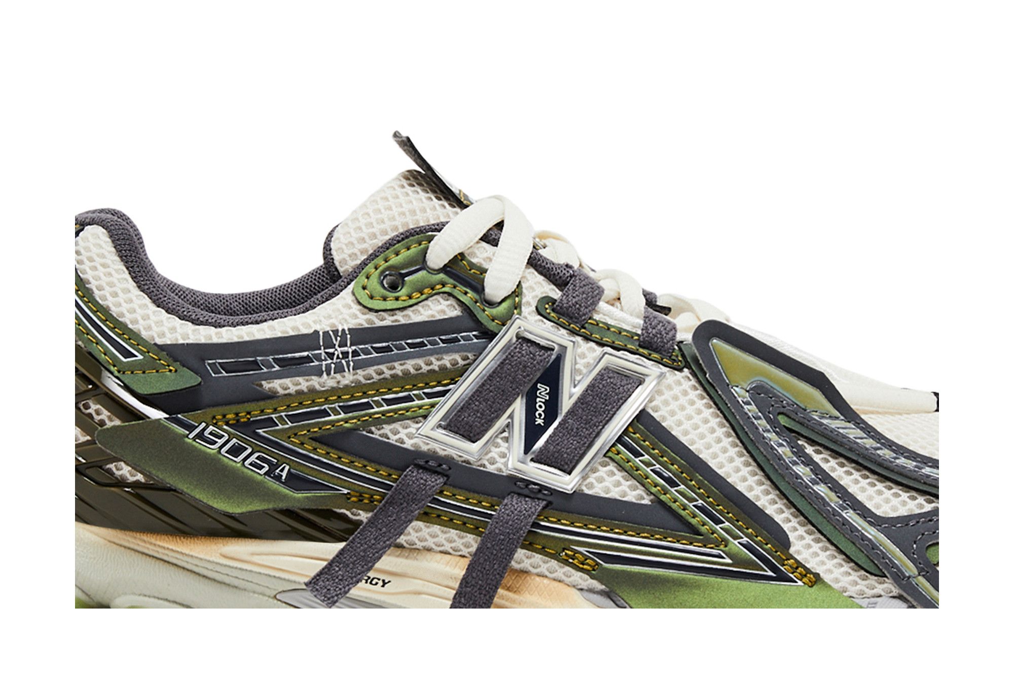 Lookbook New Balance 1906A 'Olive Juice Sea Salt' Sneakers Pria Wanita U1906ANC