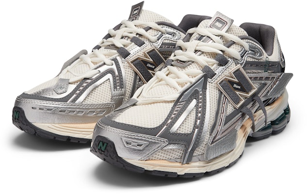 New Balance 1906A 'Silver Gold Metallic' M1906AD Lookbook New Balance 1906A 'Silver Gold Metallic' M1906AD
