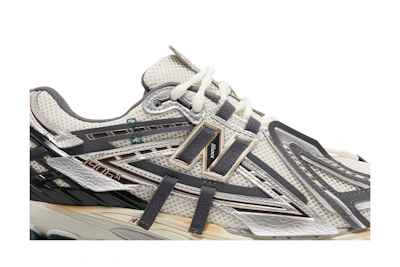 New Balance 1906A 'Silver Gold Metallic'