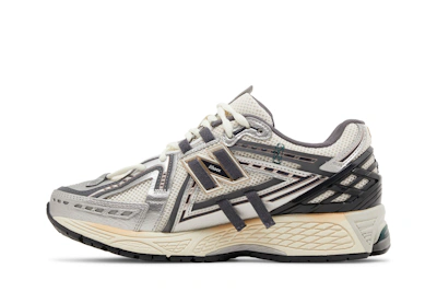 New Balance 1906A 'Silver Gold Metallic'