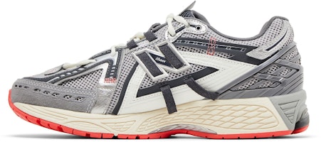 New Balance 1906A 'Gris Pizarra Nube Roja' U1906AC Lookbook New Balance 1906A 'Gris Pizarra Nube Roja' U1906AC