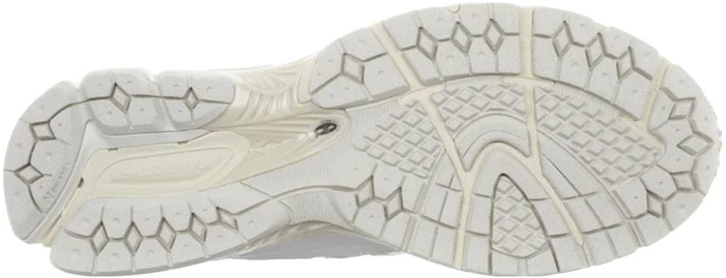 New Balance 1906D 'Protection Pack - Putih Turtledove' M1906DE Purchase New Balance 1906D 'Protection Pack - Putih Turtledove' M1906DE