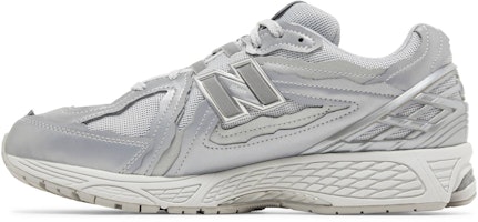 New Balance 1906D 'Protection Pack - Perak Metalik' M1906DH Lookbook New Balance 1906D 'Protection Pack - Perak Metalik' M1906DH
