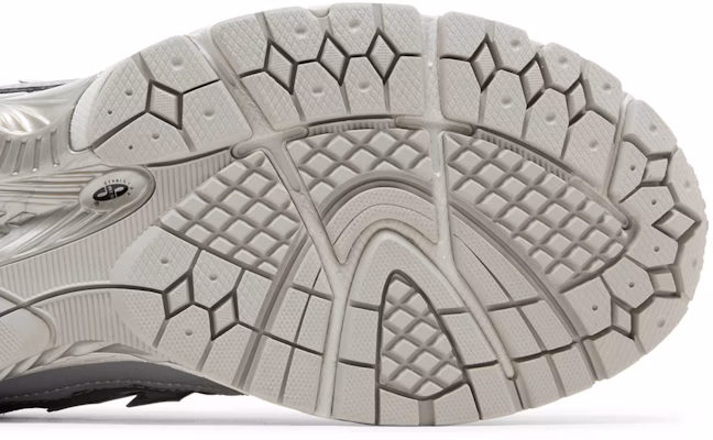 New Balance 1906D 'Protection Pack - Silver Metallic' M1906DH Purchase New Balance 1906D 'Protection Pack - Silver Metallic' M1906DH