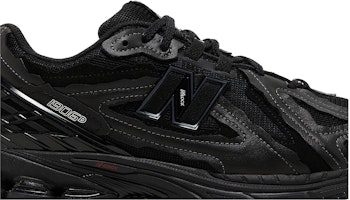 New Balance 1906D 'Protection Pack - Hitam Penuh' M1906DF Order New Balance 1906D 'Protection Pack - Hitam Penuh' M1906DF