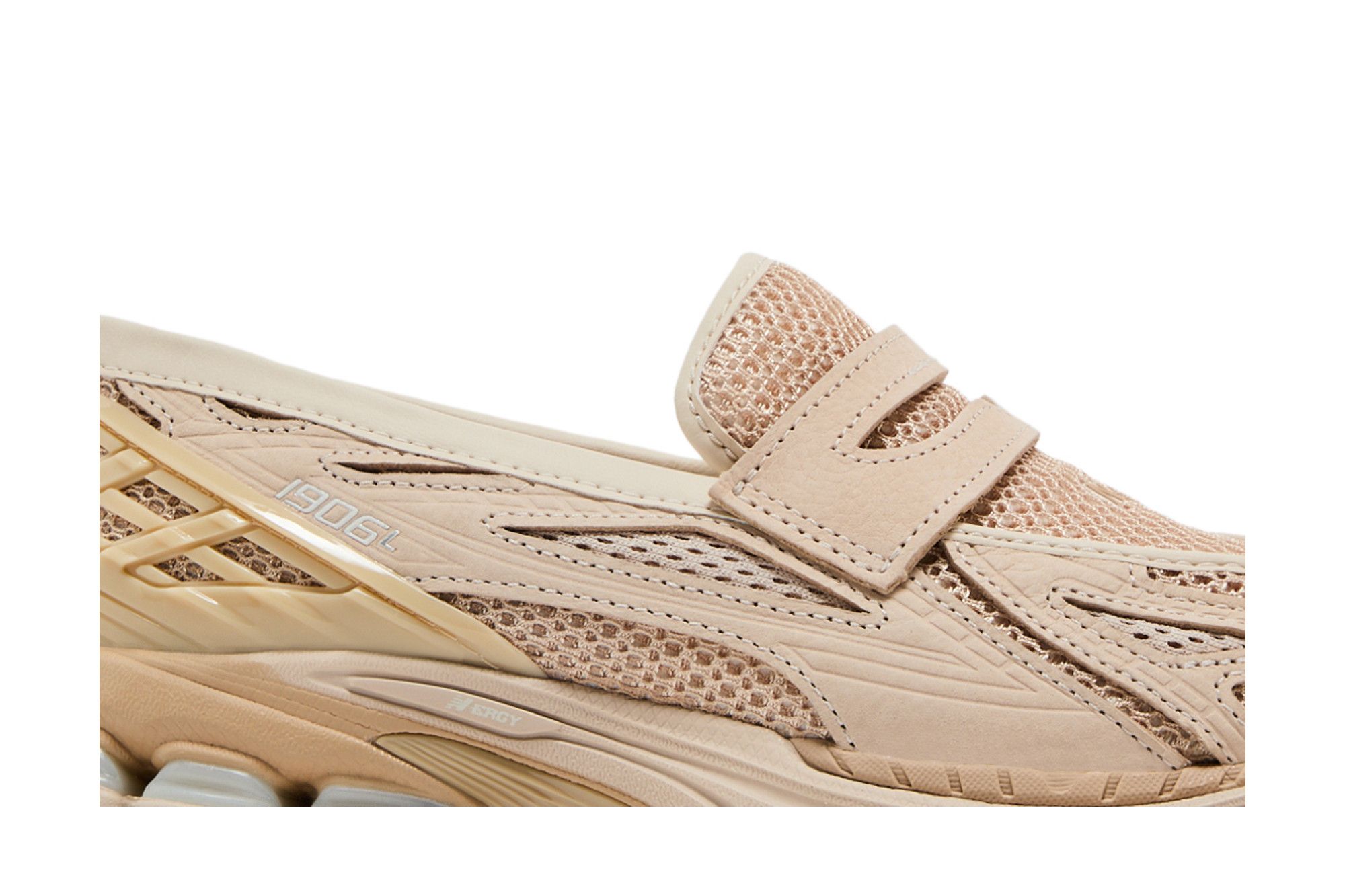 Lookbook New Balance 1906L ''Bisque'' Schoenen U1906LNU