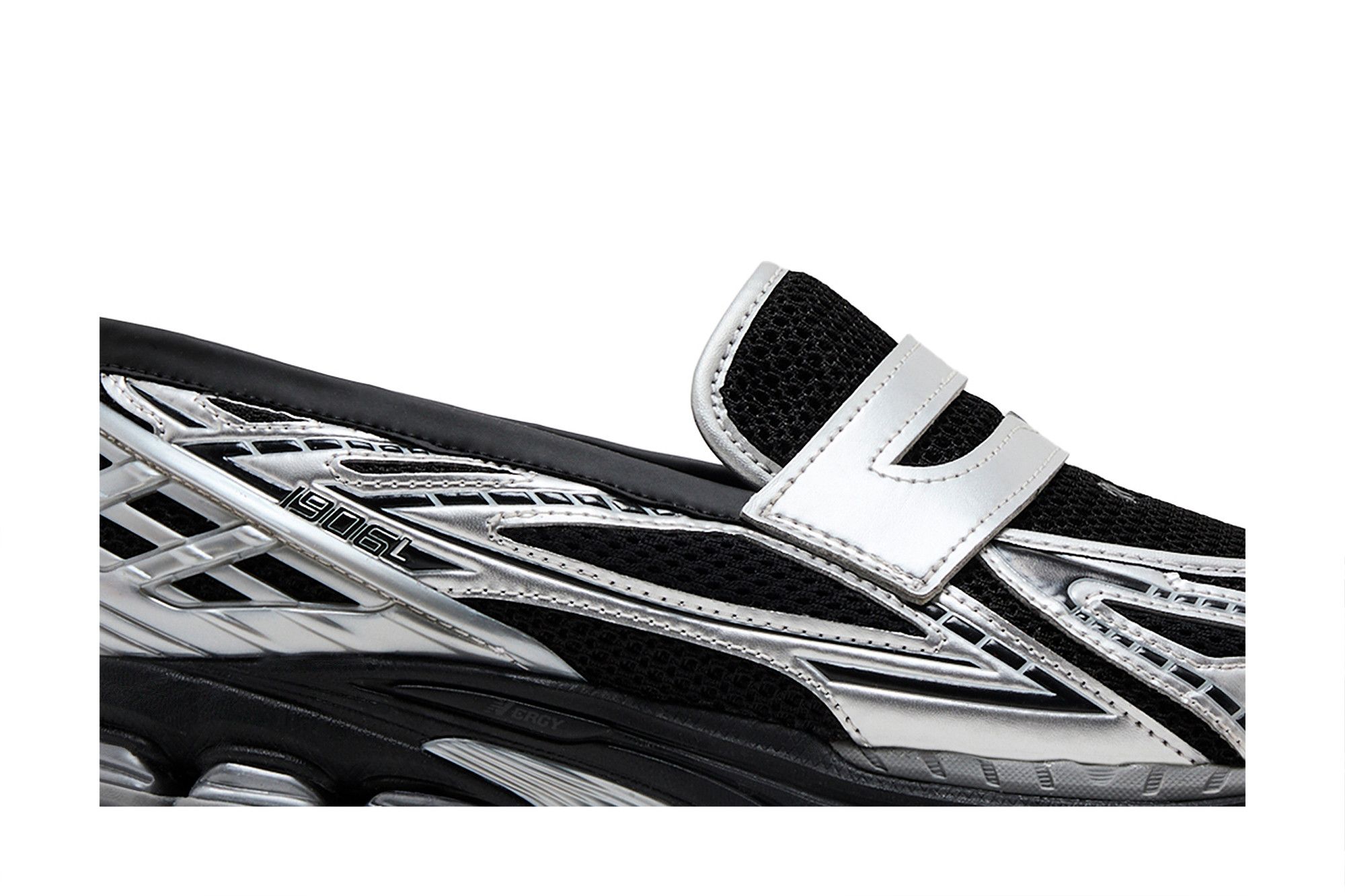 Lookbook New Balance 1906L 'Silver Metallic Black' U1906LOC