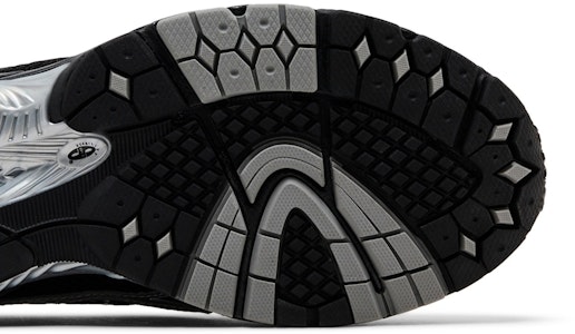 New Balance 1906L「銀色金屬黑」 U1906LOC Sizing New Balance 1906L「銀色金屬黑」 U1906LOC