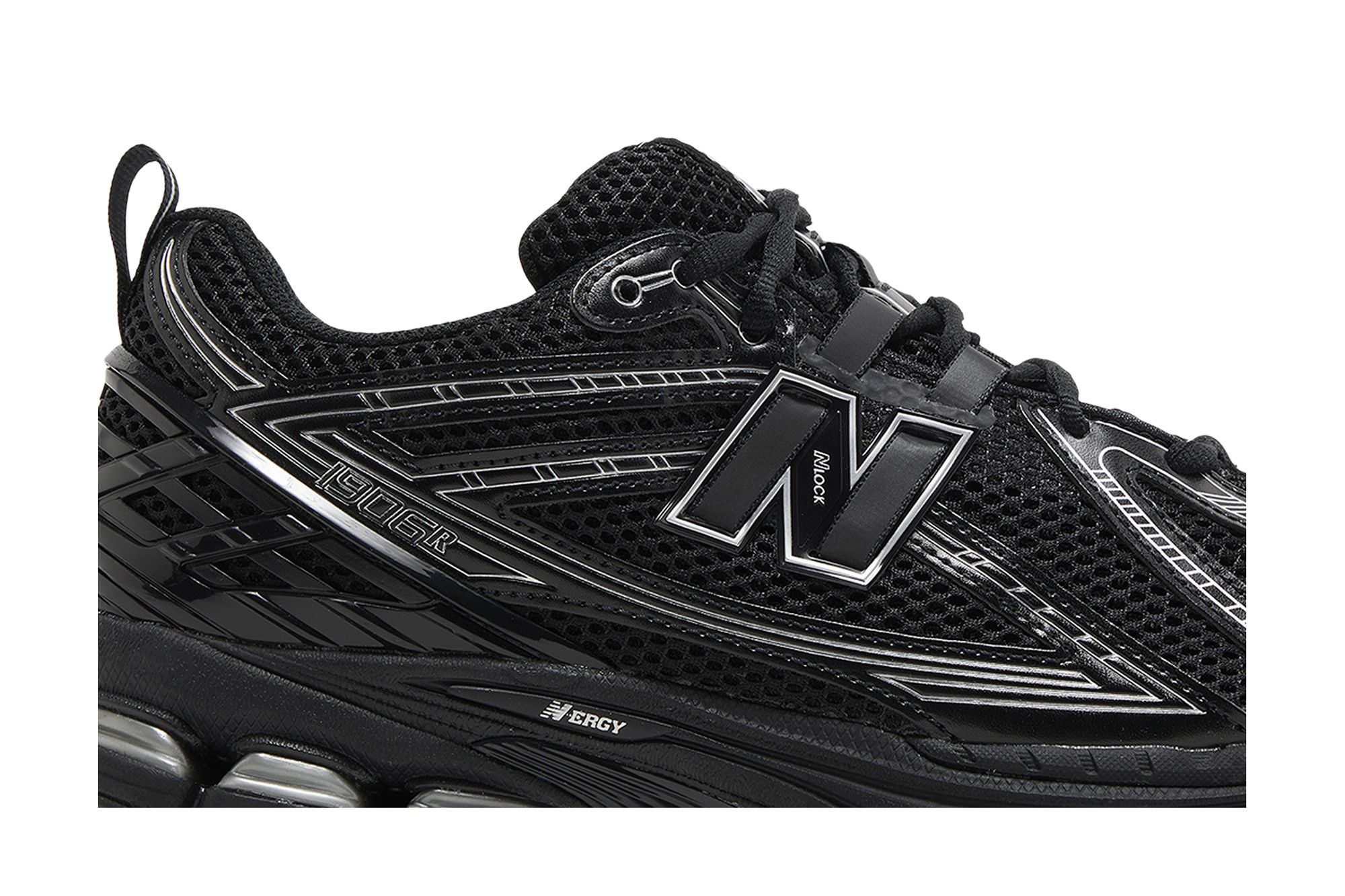 Lookbook New Balance 1906R 'Black Grey' M1906RCH