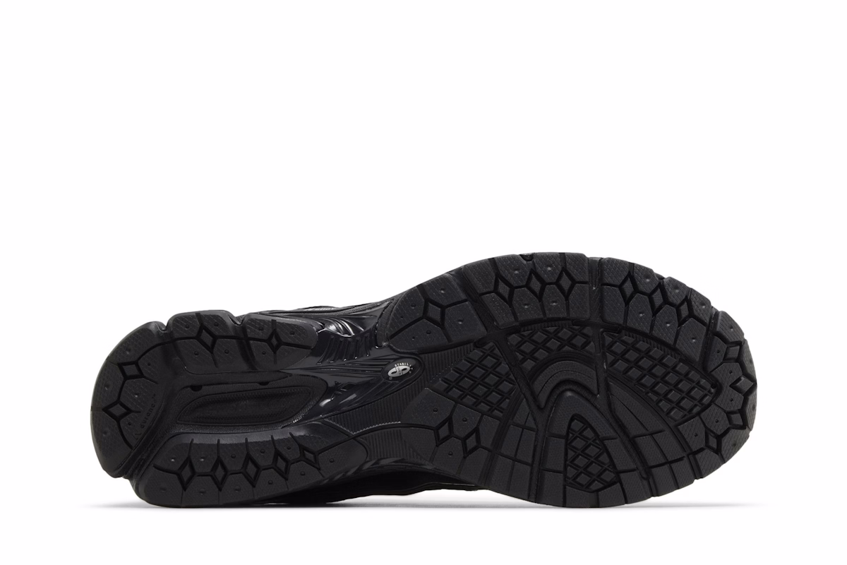 New Balance 1906R 'Black Grey'